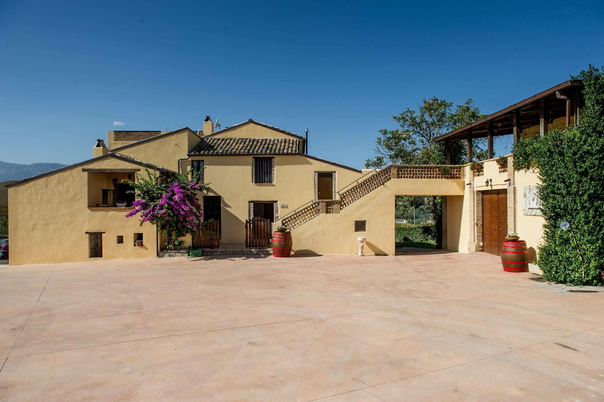 Masseria Del Vino لوريتو أبروتينو المظهر الخارجي الصورة
